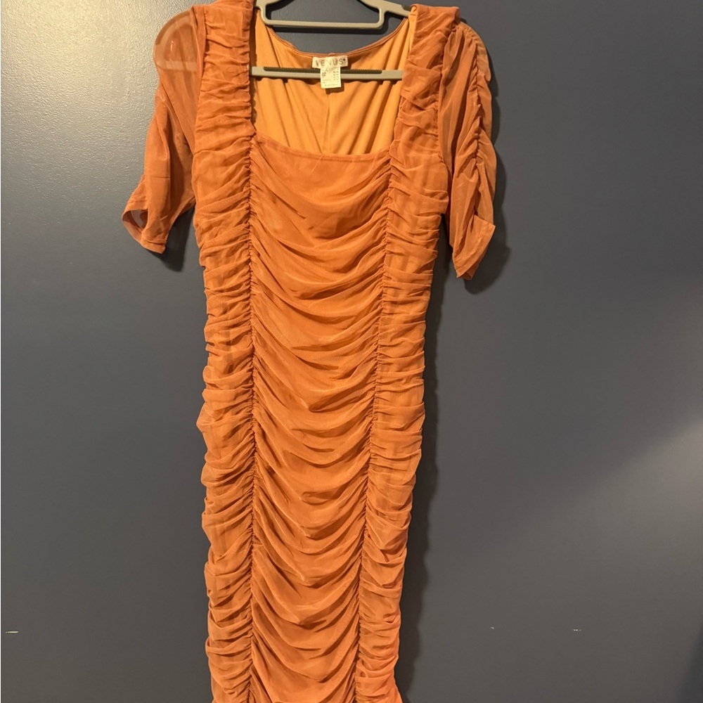 VENUS Orange Ruched Sheath Midi Dress